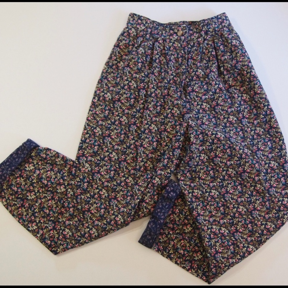 Talbots 80’s vintage floral pants 💐
